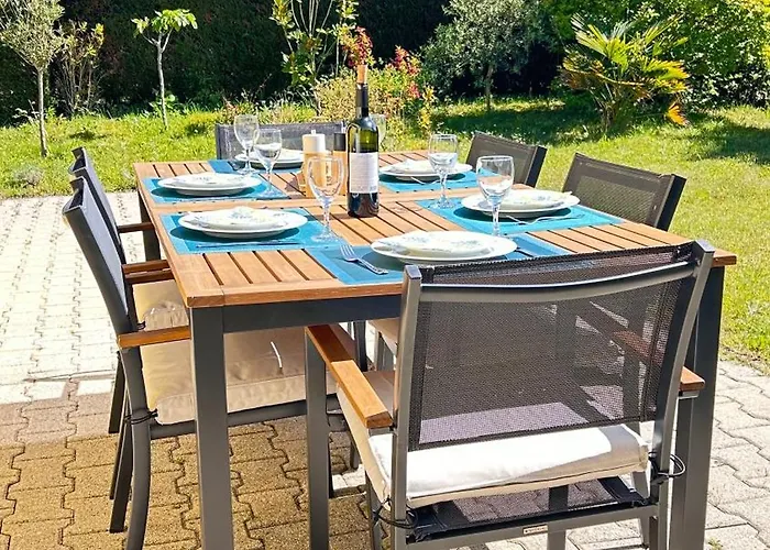 公寓 Jolie Maison De Avec Terrasse Et Jardin